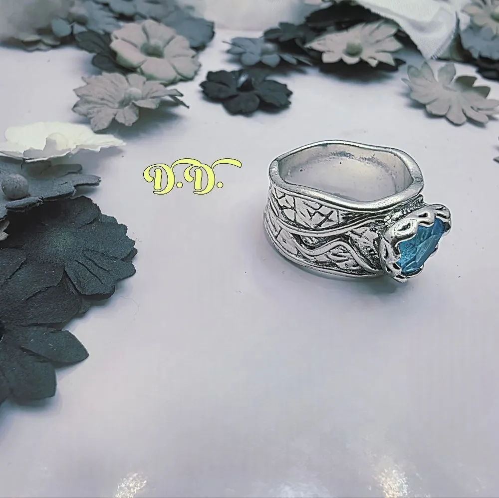 Heart Shaped Blue Topaz Ring on 925 Silver Antique Band